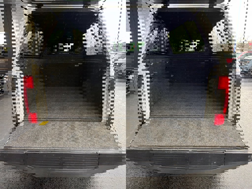 Certified 2017 Ford F350 Platinum w/ Platinum Ultimate Package image 19