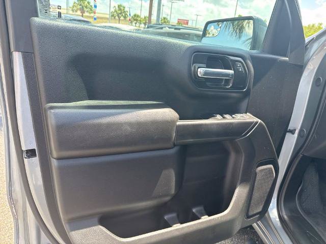 Used 2025 Chevrolet Silverado 1500 Custom w/ Turbomax Blackout Package RWD image 15