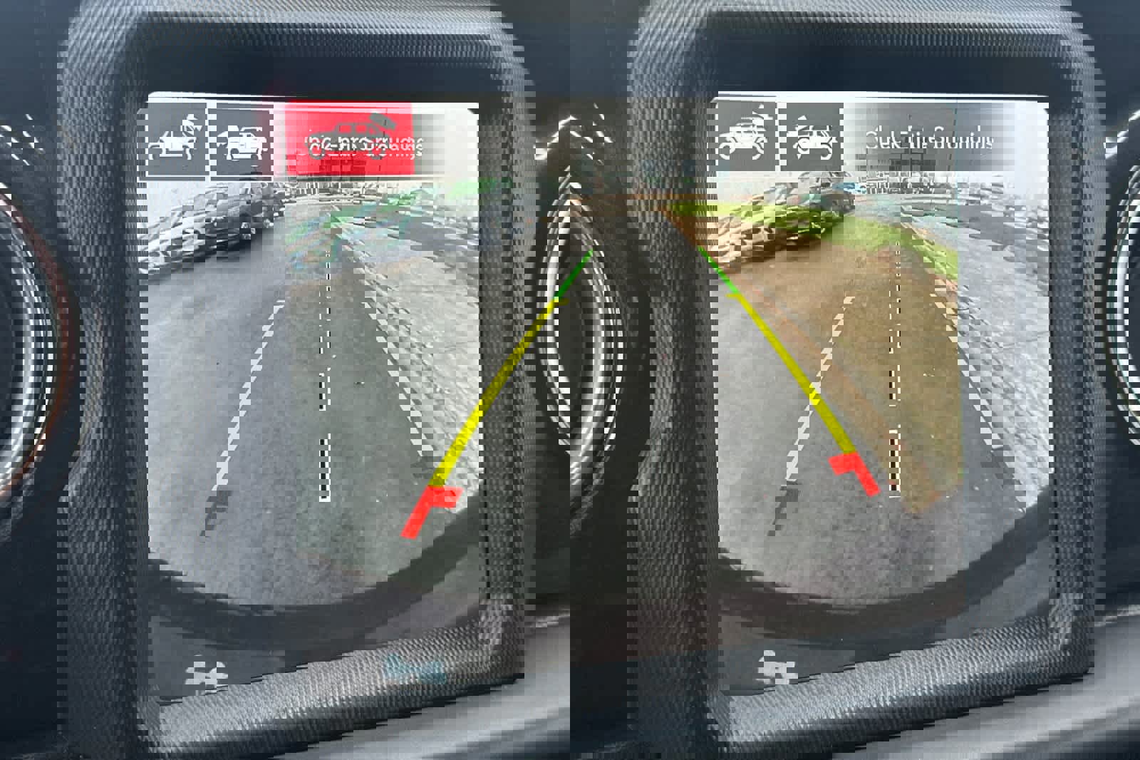 Used 2022 Jeep Wrangler Unlimited Sahara image 20