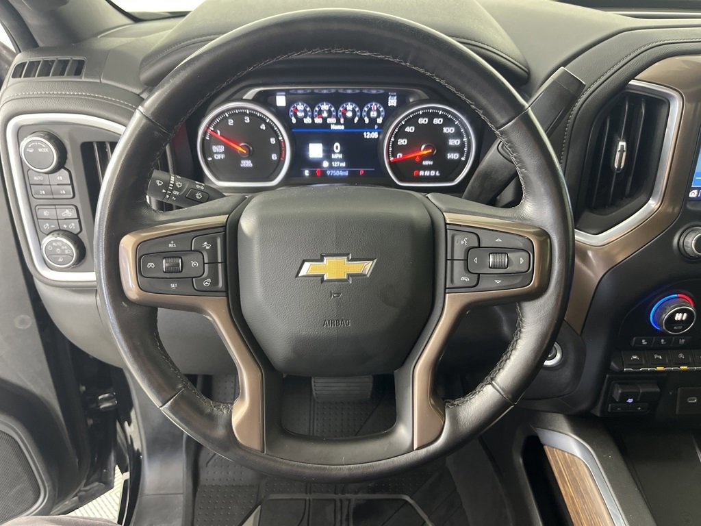 Used 2021 Chevrolet Silverado 1500 High Country w/ Technology Package image 16