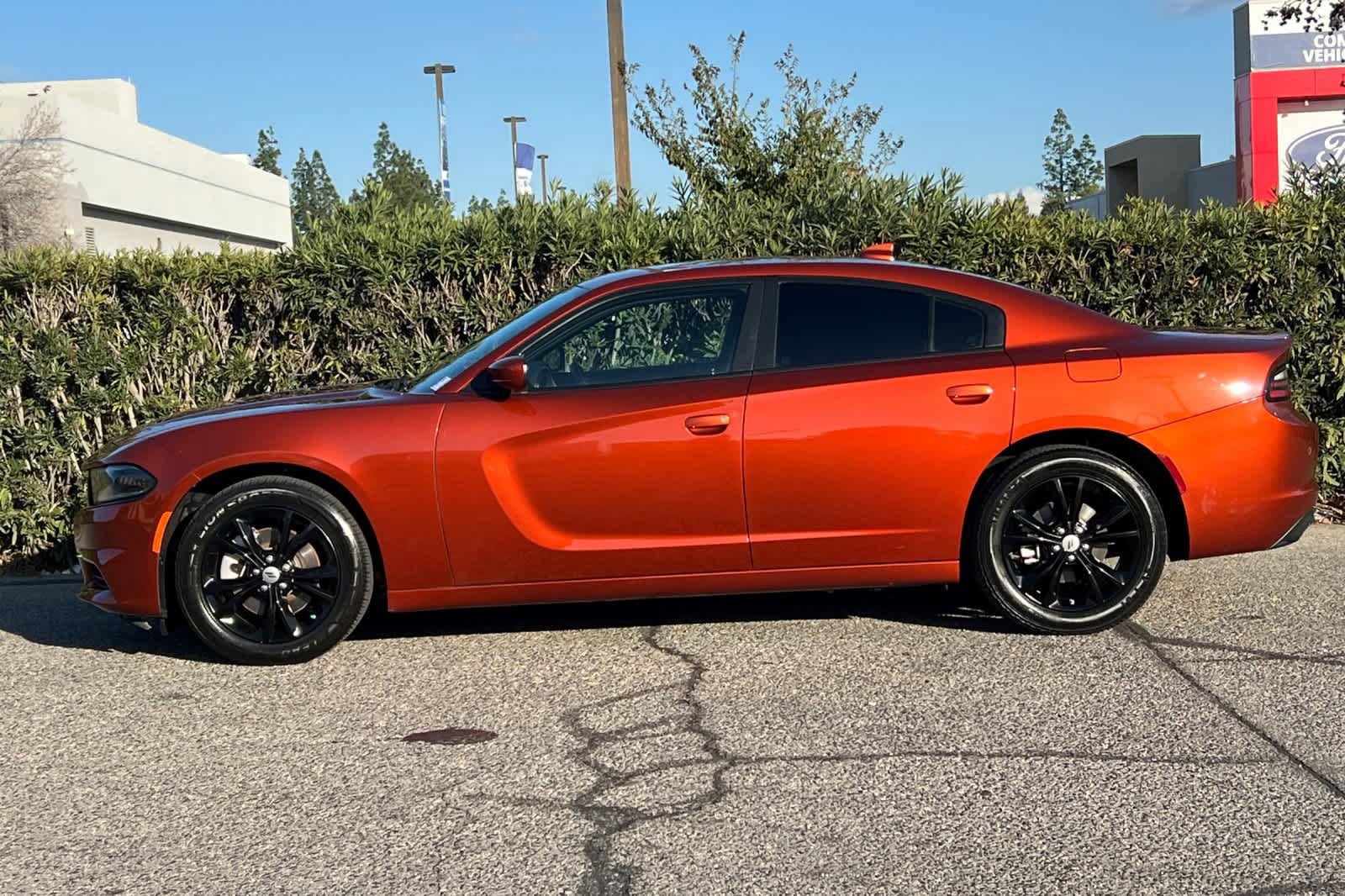 Used 2022 Dodge Charger SXT w/ Cold Weather Package image 2