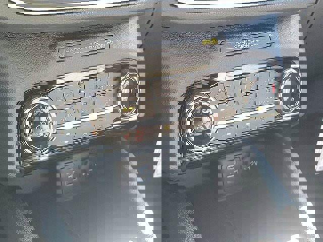 Certified 2022 Ford Escape SE w/ Cold Weather Package image 17