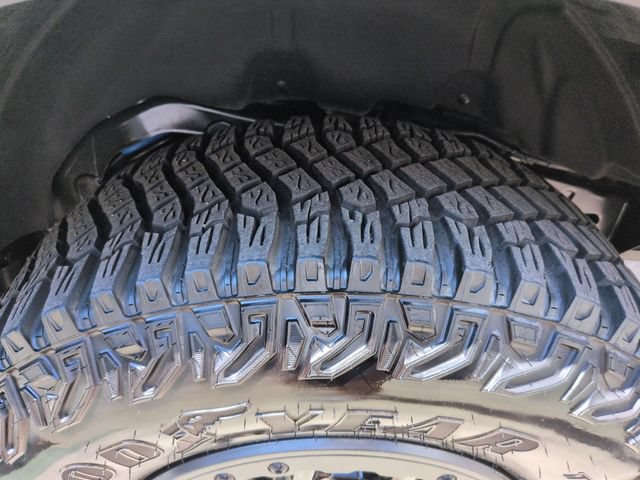 Certified 2024 Ford Bronco Wildtrak AWD/4WD image 31