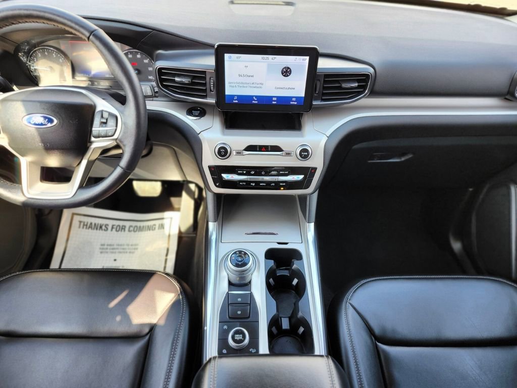 Certified 2023 Ford Explorer XLT w/ Equipment Group 202A image 14