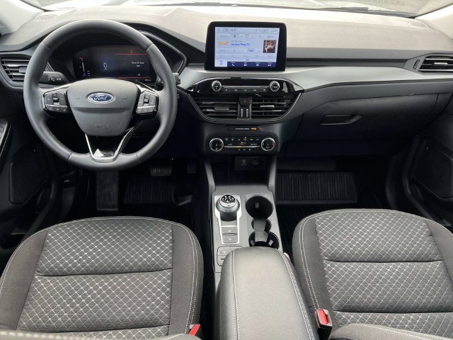 Certified 2023 Ford Escape Active AWD/4WD image 15