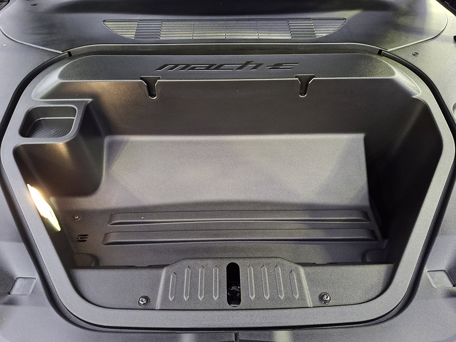 Certified 2025 Ford Mustang Mach-E Premium w/ Sport Appearance Package image 29