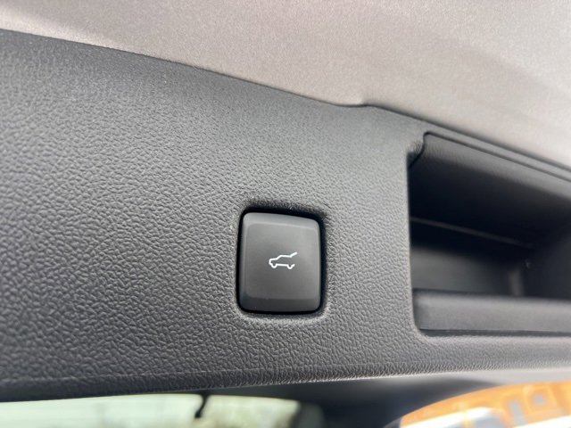 Certified 2023 Ford Escape ST-Line Select w/ Tech Pack #2 image 22