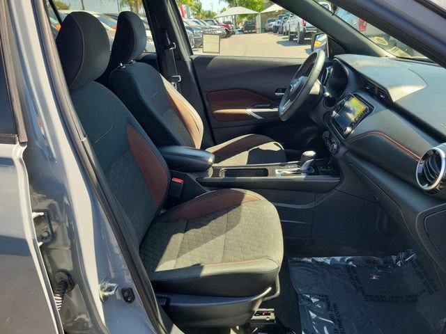Used 2022 Nissan Kicks SR FWD image 15