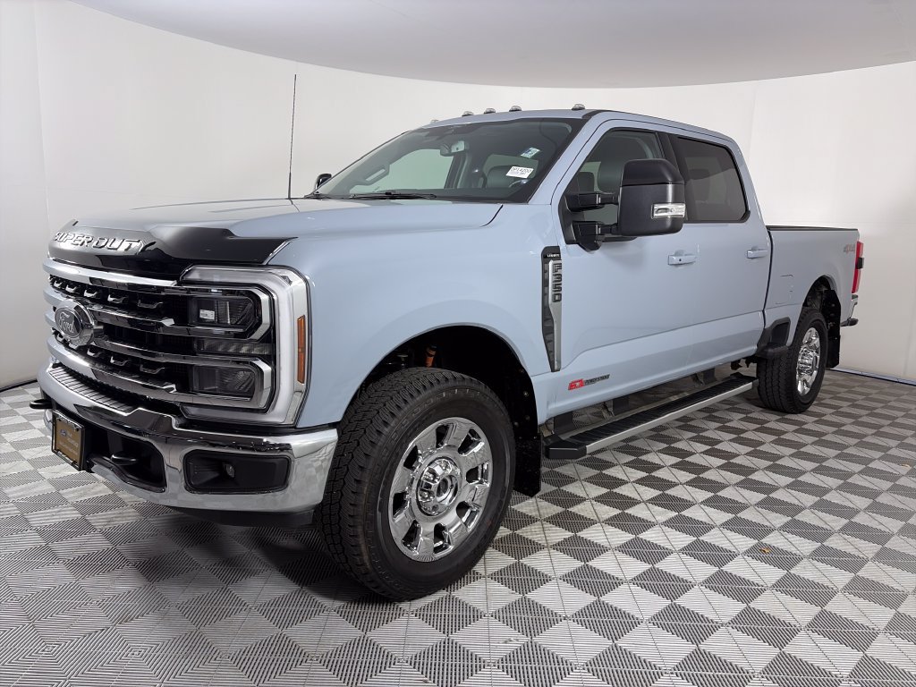 Certified 2025 Ford F350 Lariat AWD/4WD image 3
