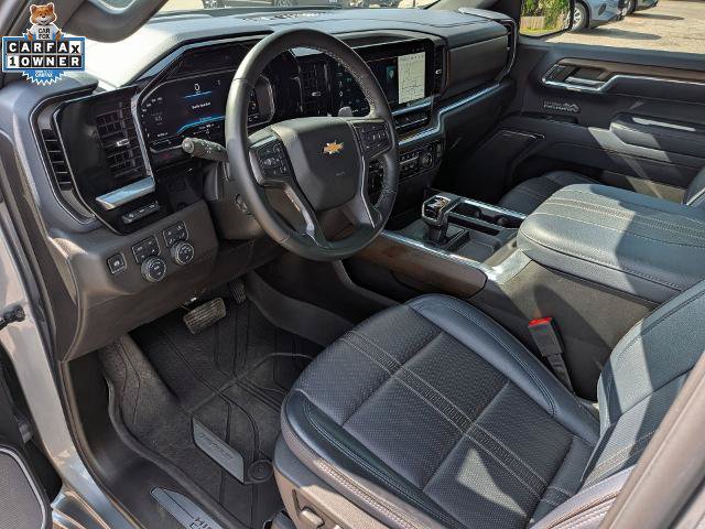 Used 2024 Chevrolet Silverado 1500 High Country w/ High Country Premium Package AWD/4WD image 29