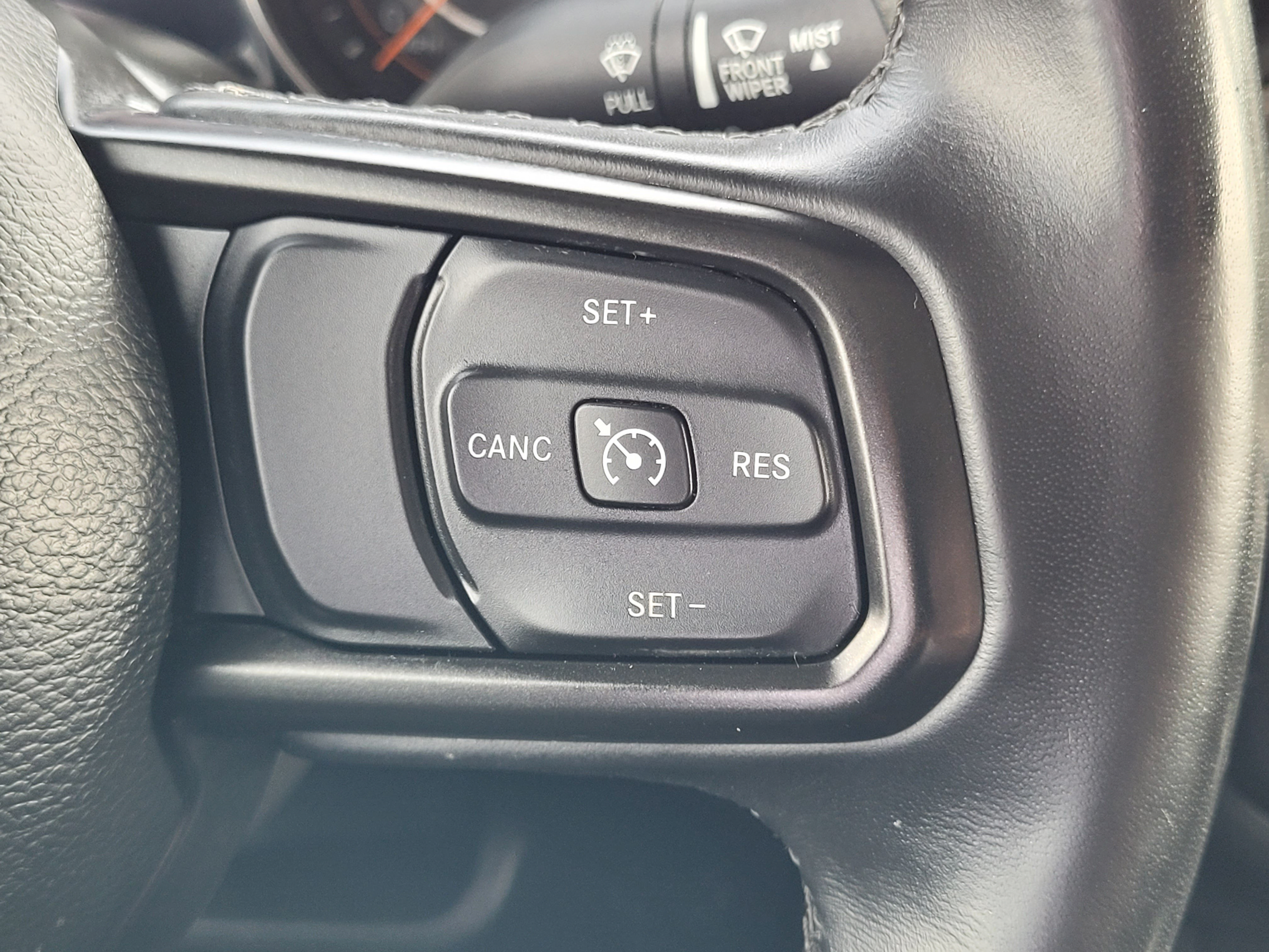 Used 2021 Jeep Gladiator Sport AWD/4WD image 13