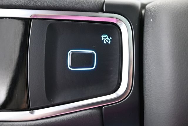 Certified 2025 Ford Expedition Active AWD/4WD image 17