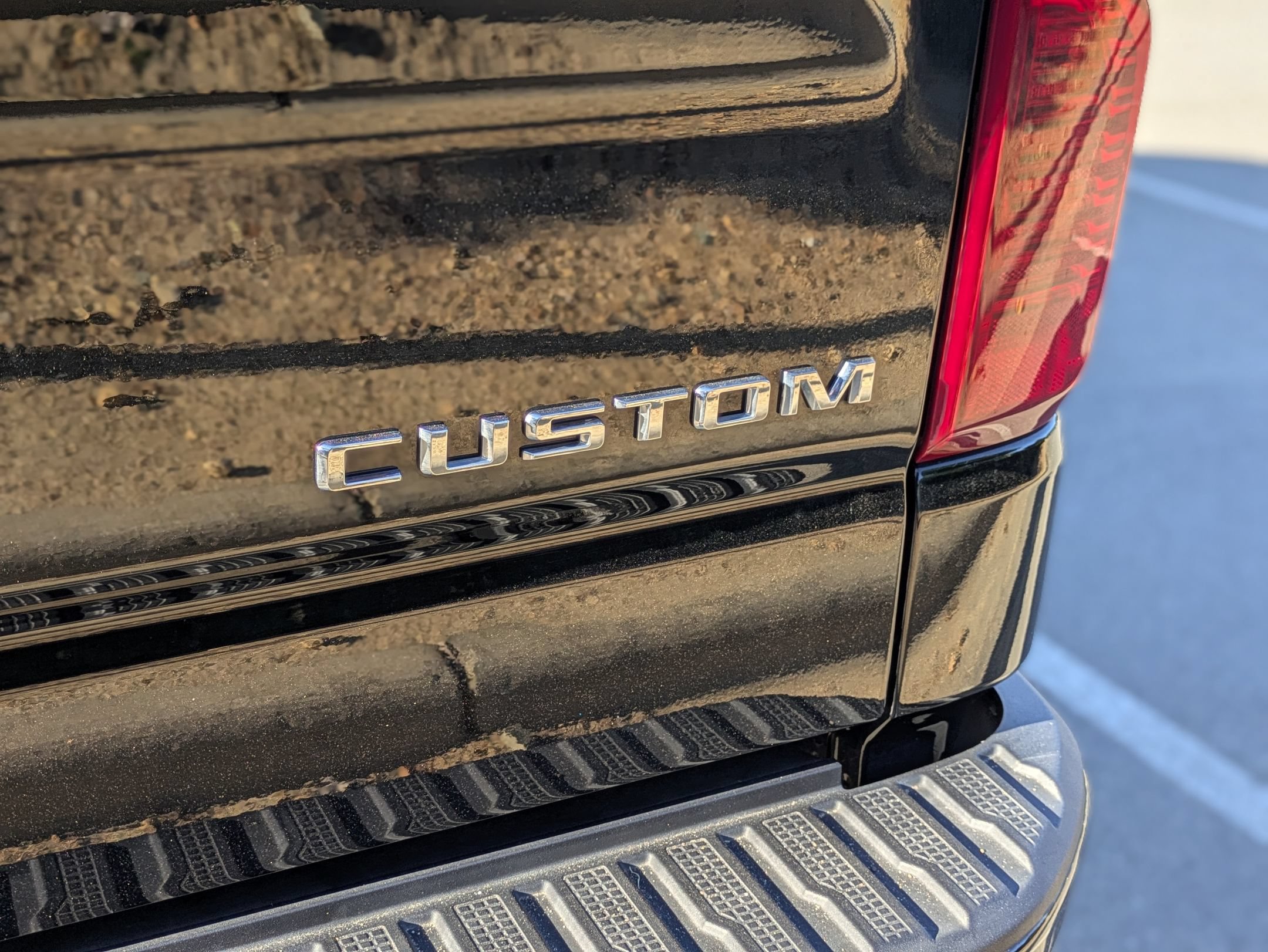 Used 2024 Chevrolet Silverado 1500 Custom Trail Boss AWD/4WD image 31