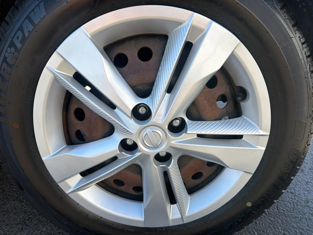 Used 2020 Nissan Kicks S FWD image 50
