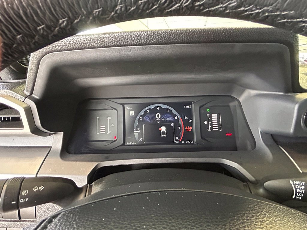 Used 2024 Toyota Tacoma SR5 w/ SR5 Upgrade Package AWD/4WD image 38