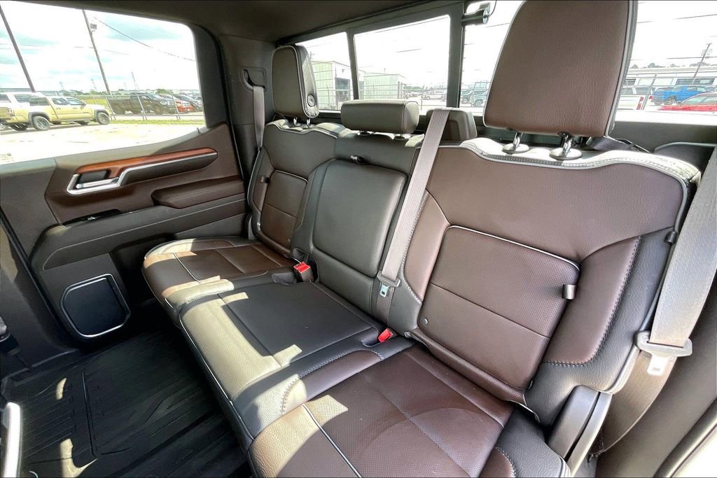 Used 2022 GMC Sierra 1500 Denali w/ Denali Reserve Package AWD/4WD image 19