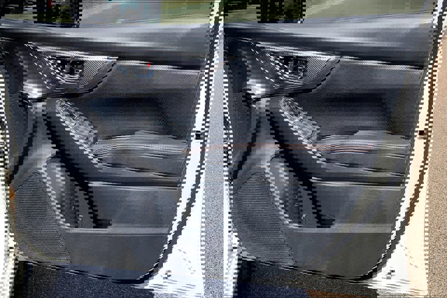 Used 2023 Subaru Crosstrek 2.5i Limited AWD/4WD image 23