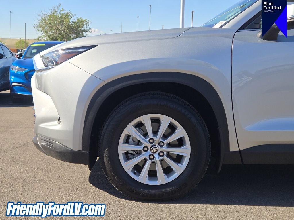 Used 2026 Toyota Grand Highlander AWD image 10