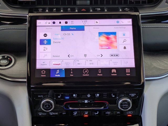 Used 2022 Jeep Grand Cherokee Overland AWD/4WD image 5