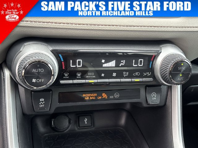 Used 2022 Toyota RAV4 XLE Premium FWD image 27