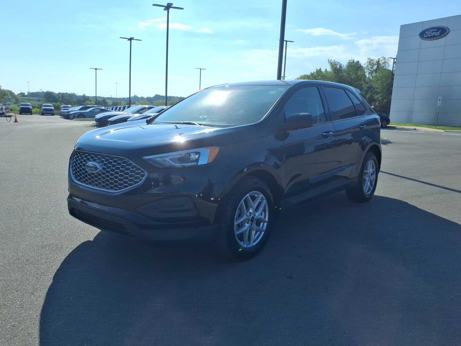 Certified 2024 Ford Edge SE AWD/4WD image 7
