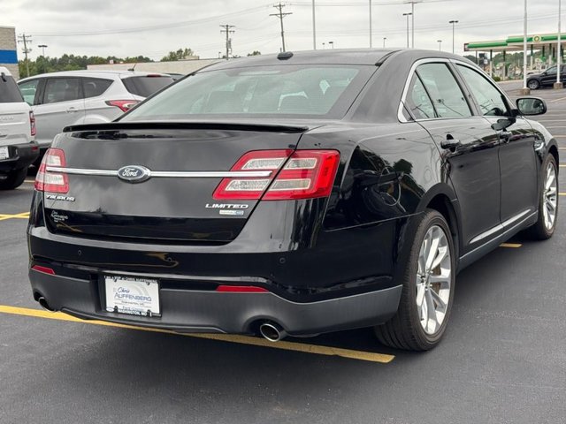 Certified 2018 Ford Taurus Limited AWD/4WD image 3