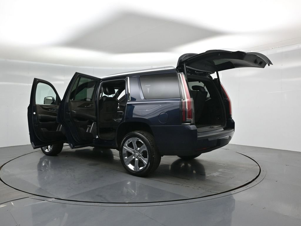 Used 2020 Cadillac Escalade Platinum image 37