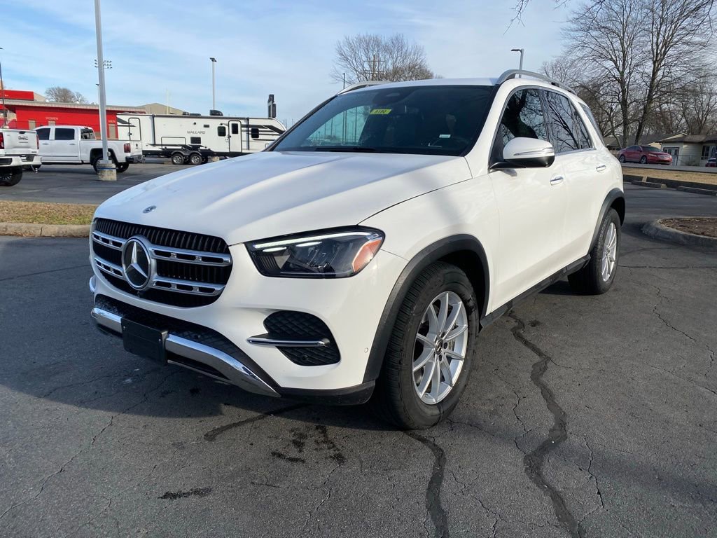 Used 2024 Mercedes-Benz GLE 450e 4MATIC image 3