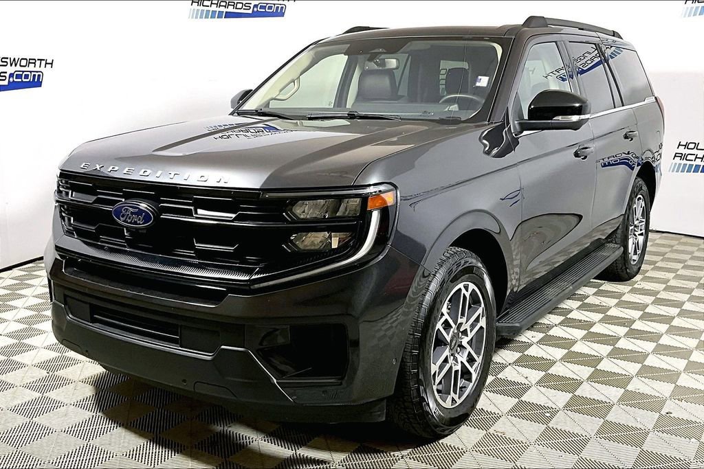 Certified 2025 Ford Expedition Active