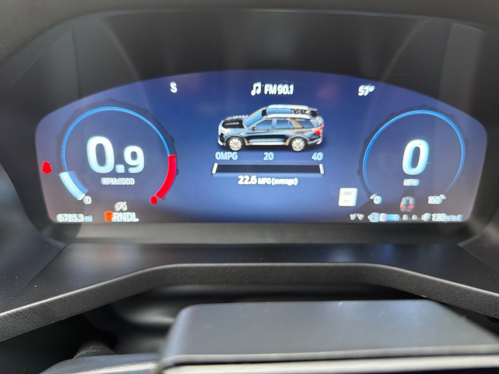 Certified 2025 Ford Explorer ST-Line image 23