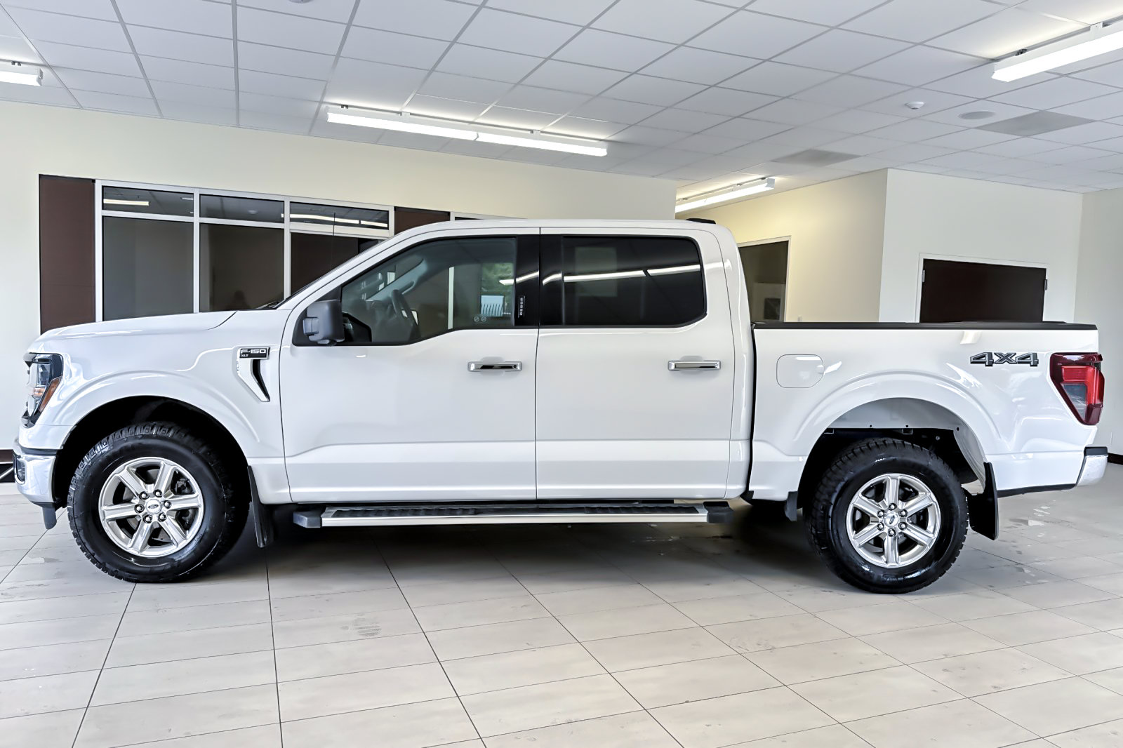 Certified 2024 Ford F150 XLT AWD/4WD image 7