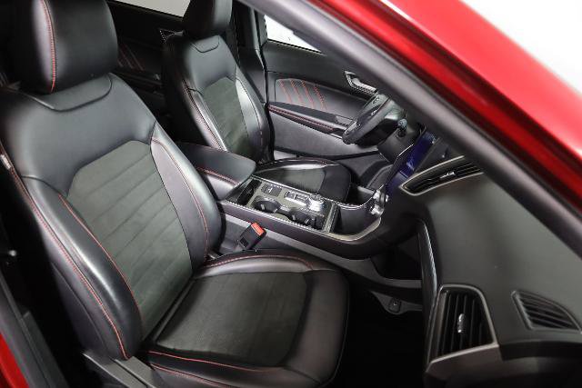 Certified 2024 Ford Edge ST-Line AWD/4WD image 10