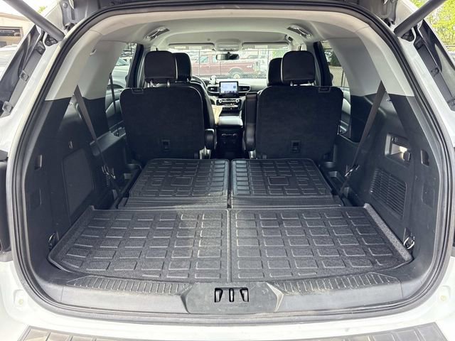 Certified 2023 Ford Explorer Limited AWD/4WD image 13