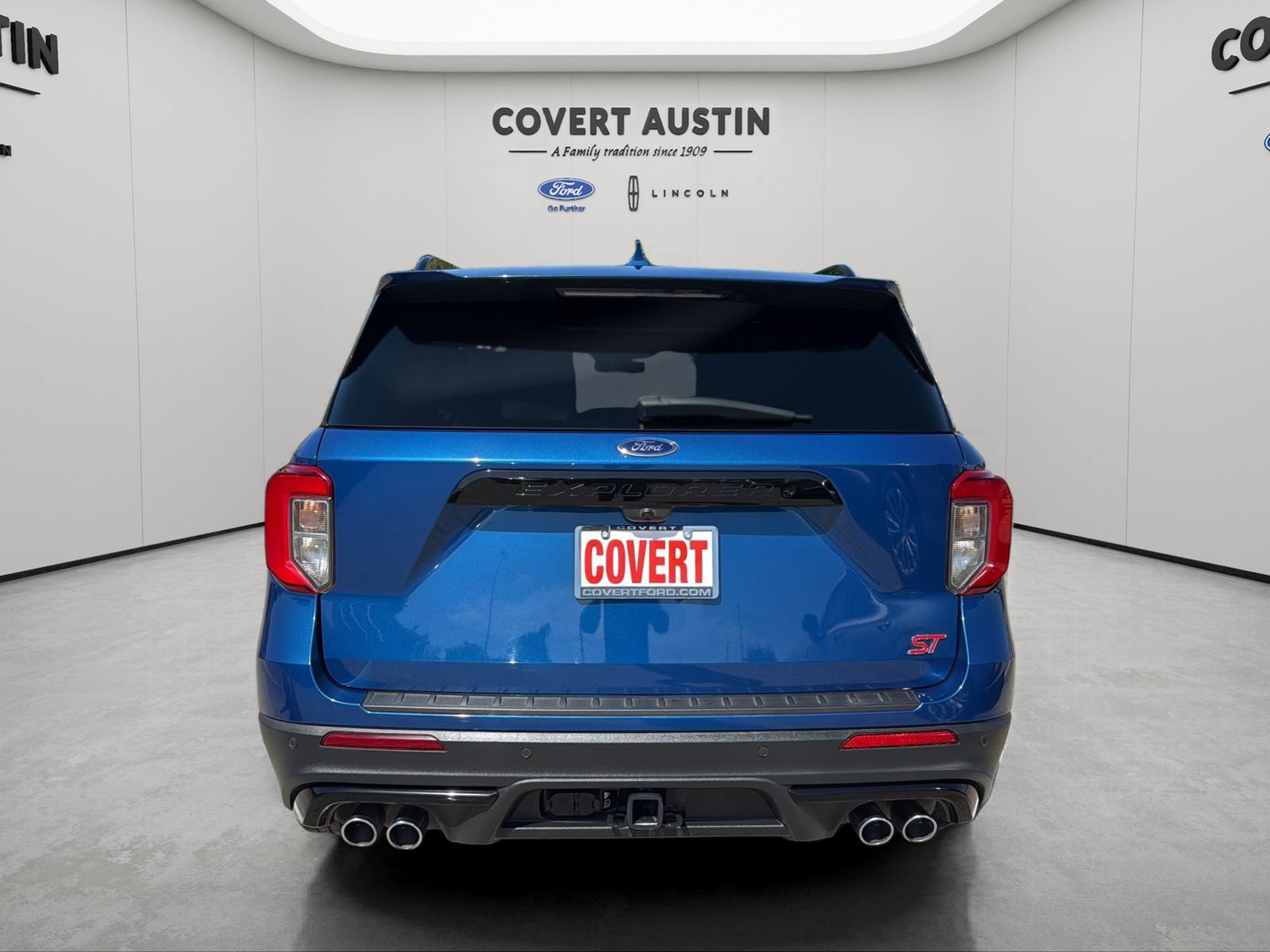 Certified 2020 Ford Explorer ST w/ ST Street Pack AWD/4WD image 4