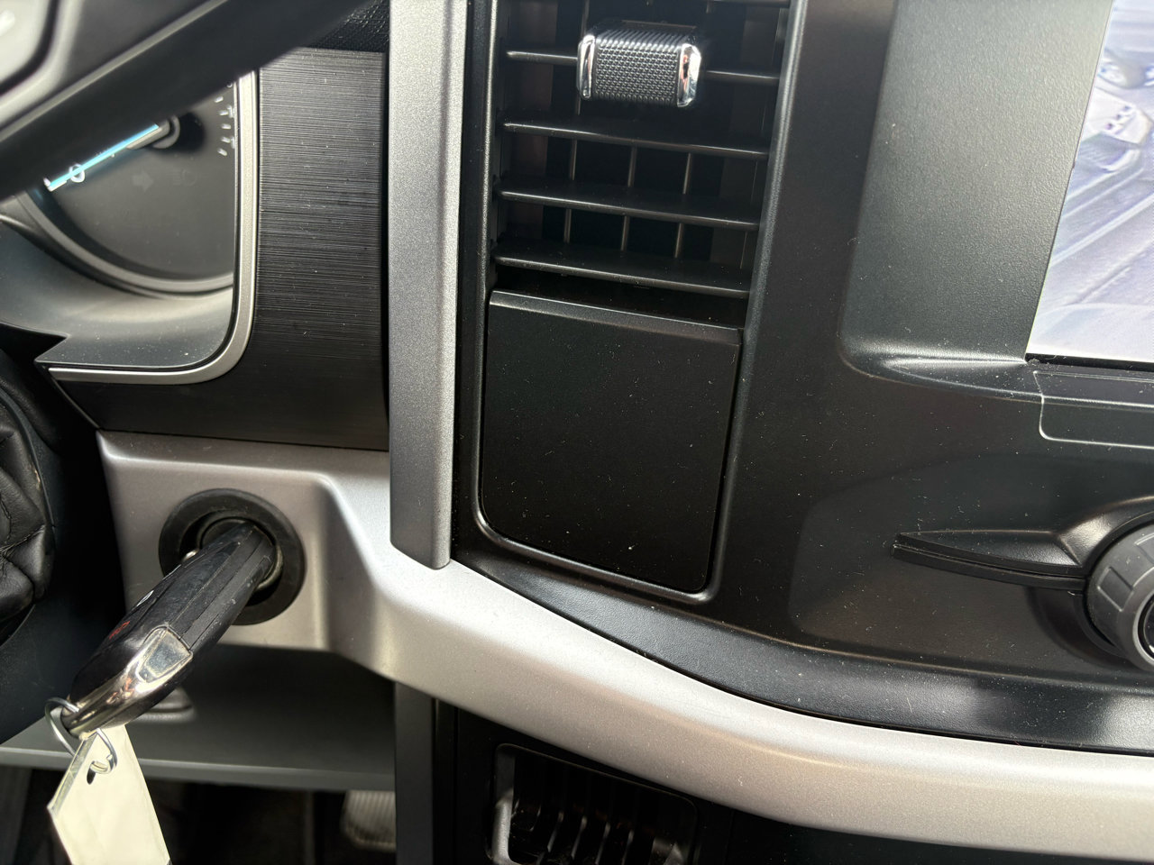 Certified 2023 Ford F150 XLT image 32