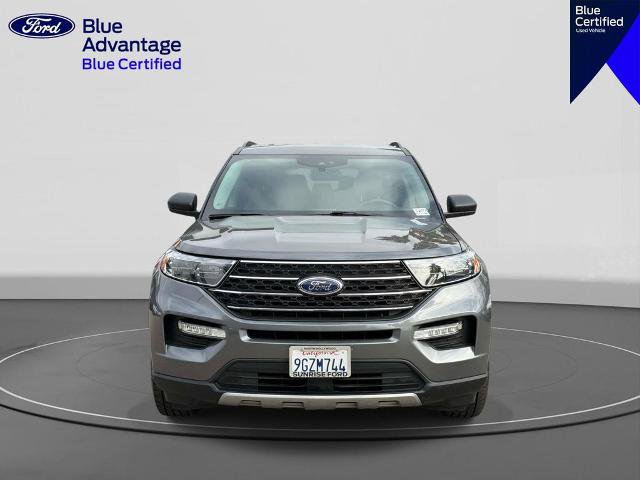 Certified 2023 Ford Explorer XLT w/ Equipment Group 202A AWD/4WD image 3