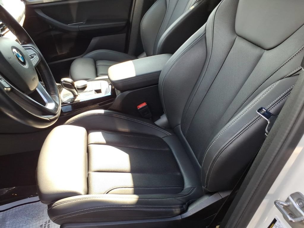 Used 2022 BMW X3 xDrive30i AWD/4WD image 11