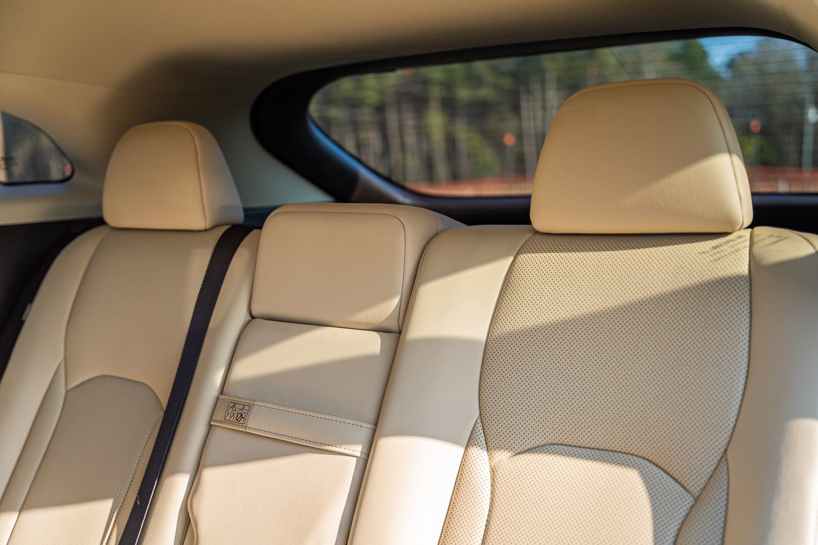 Used 2020 Lexus RX 350 FWD w/ Premium Package image 18