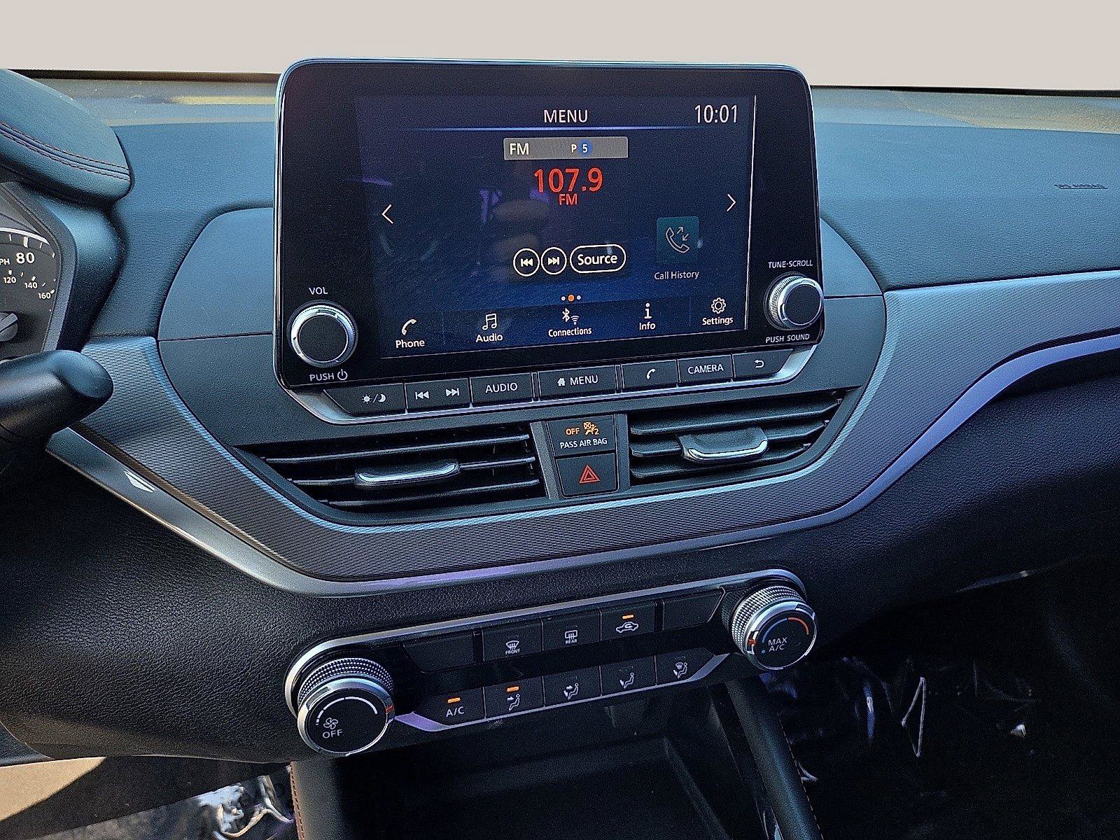 Used 2023 Nissan Altima 2.5 SR FWD image 17