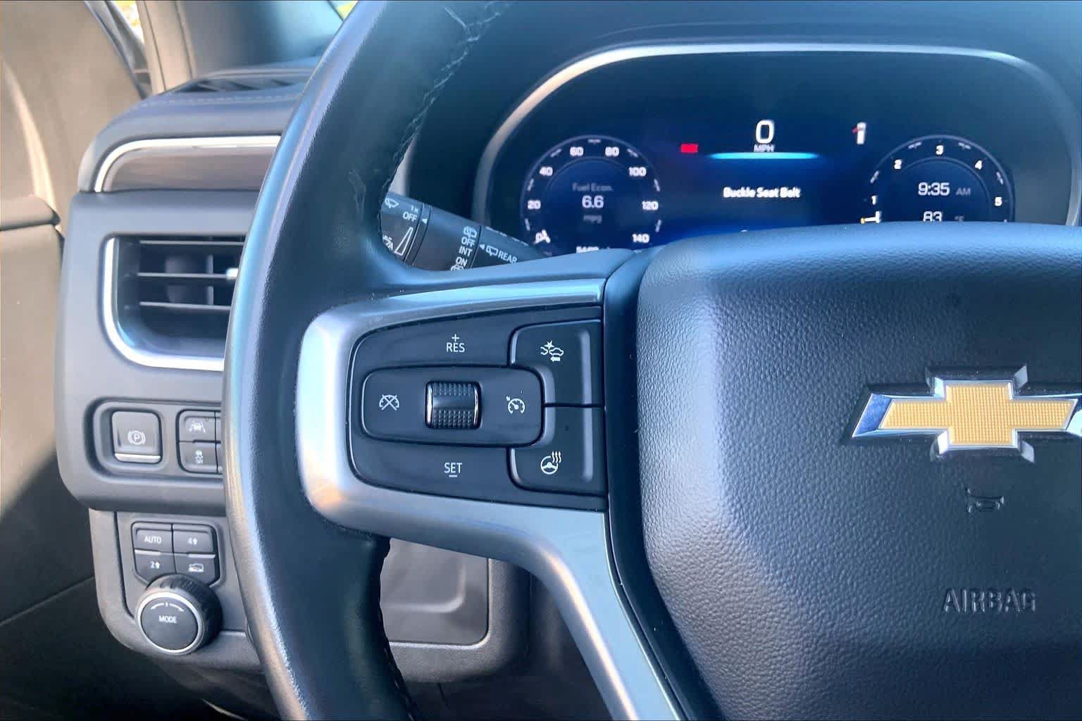 Used 2023 Chevrolet Tahoe LT w/ Luxury Package AWD/4WD image 24