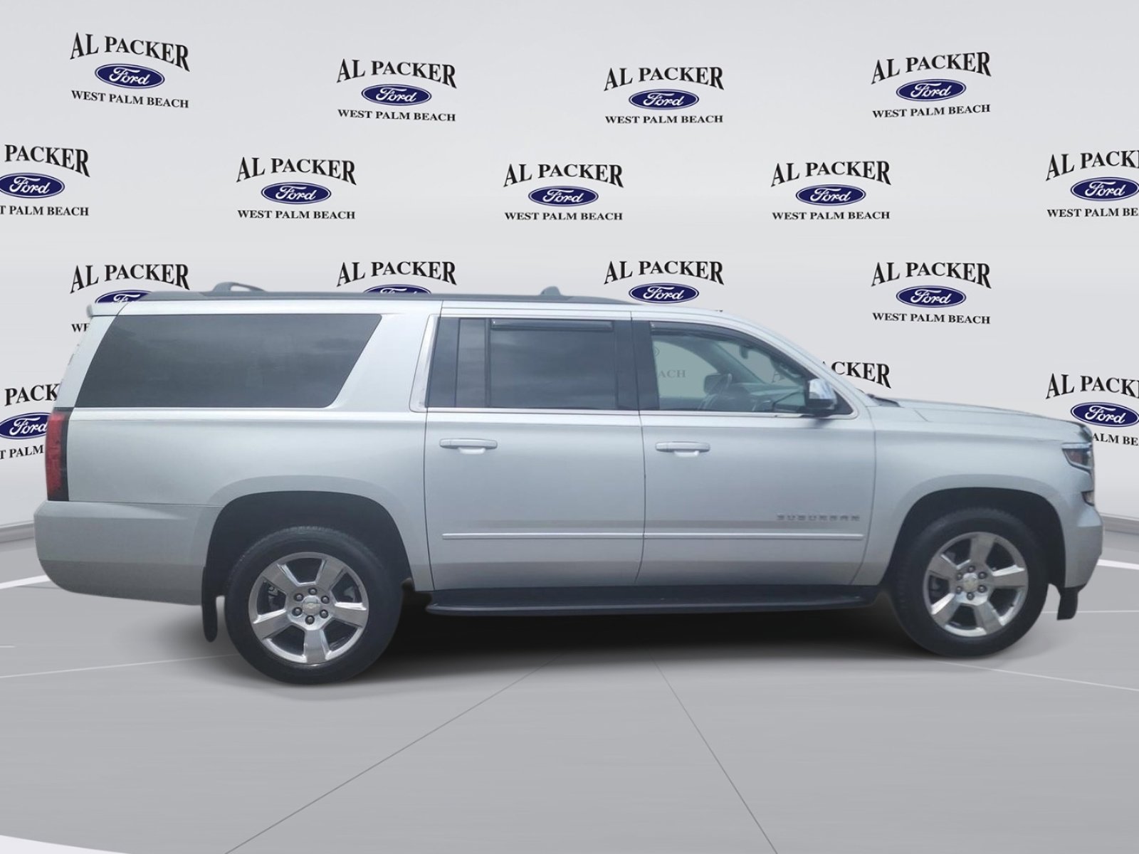 Used 2017 Chevrolet Suburban LS w/ All-Season Package RWD image 7