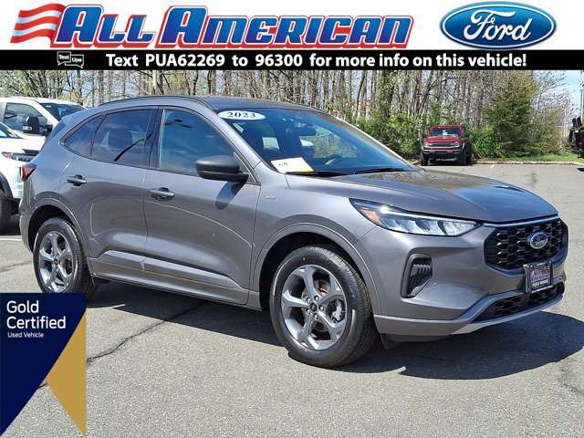 Certified 2023 Ford Escape ST-Line w/ Tech Pack #1 AWD/4WD image 1