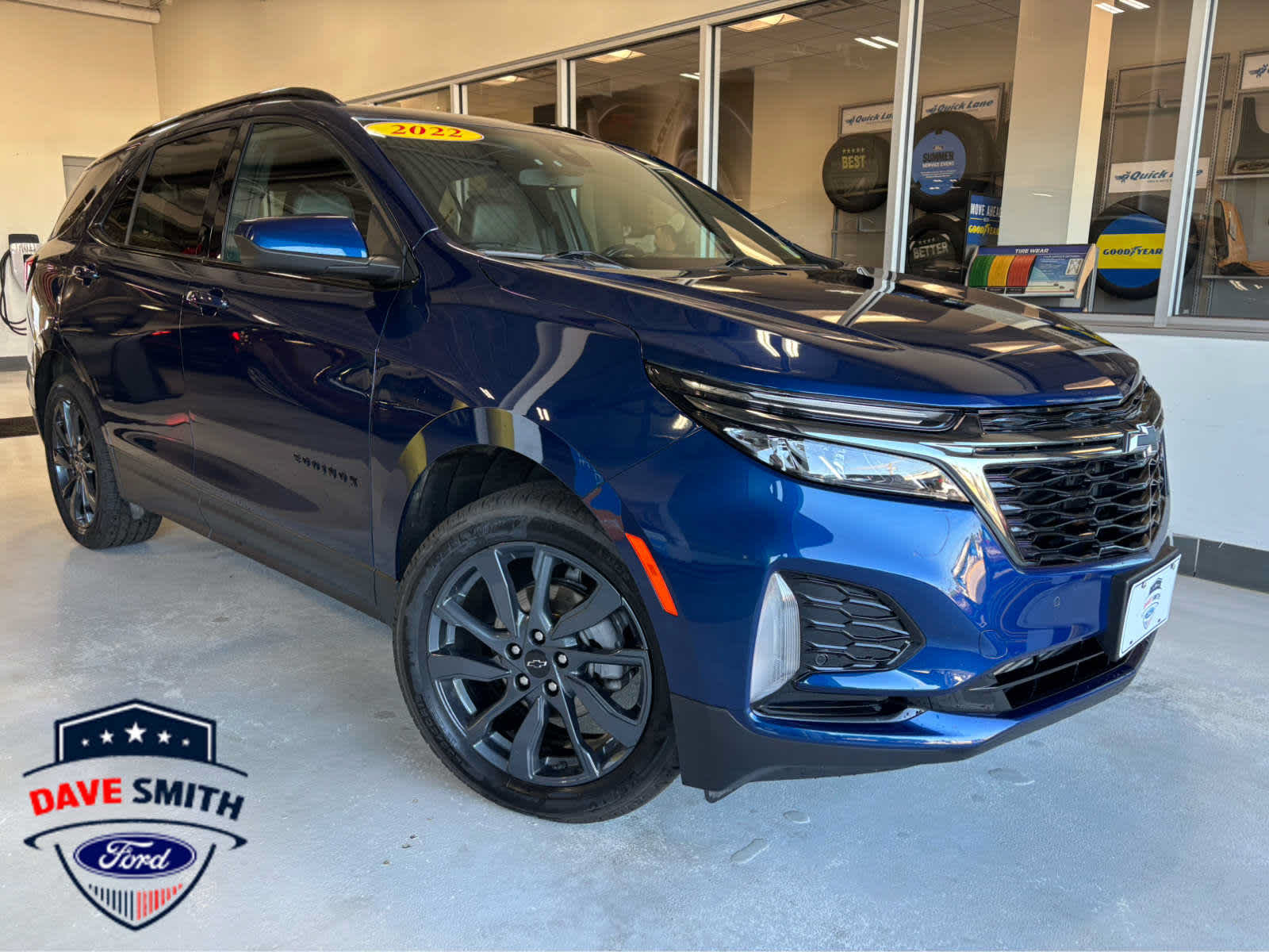 Used 2022 Chevrolet Equinox RS AWD/4WD image 3