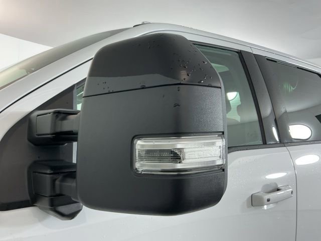 Certified 2025 Ford F450 Lariat w/ FX4 Off-Road Package image 13