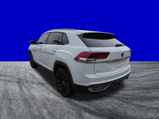 Used 2022 Volkswagen Atlas Cross Sport SE w/ Black Wheel Package FWD image 3