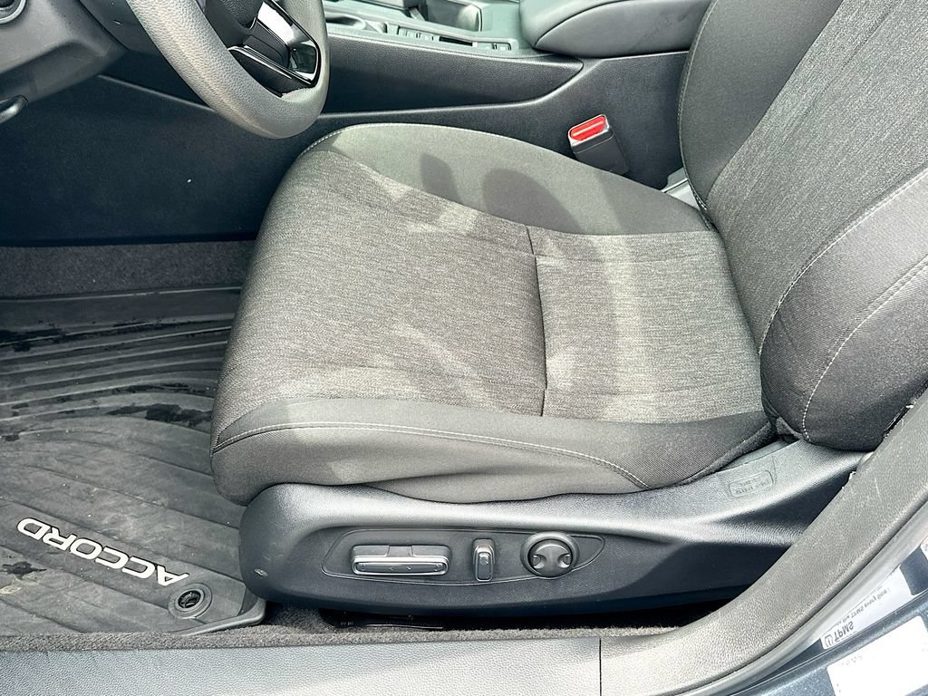 Used 2024 Honda Accord EX image 9
