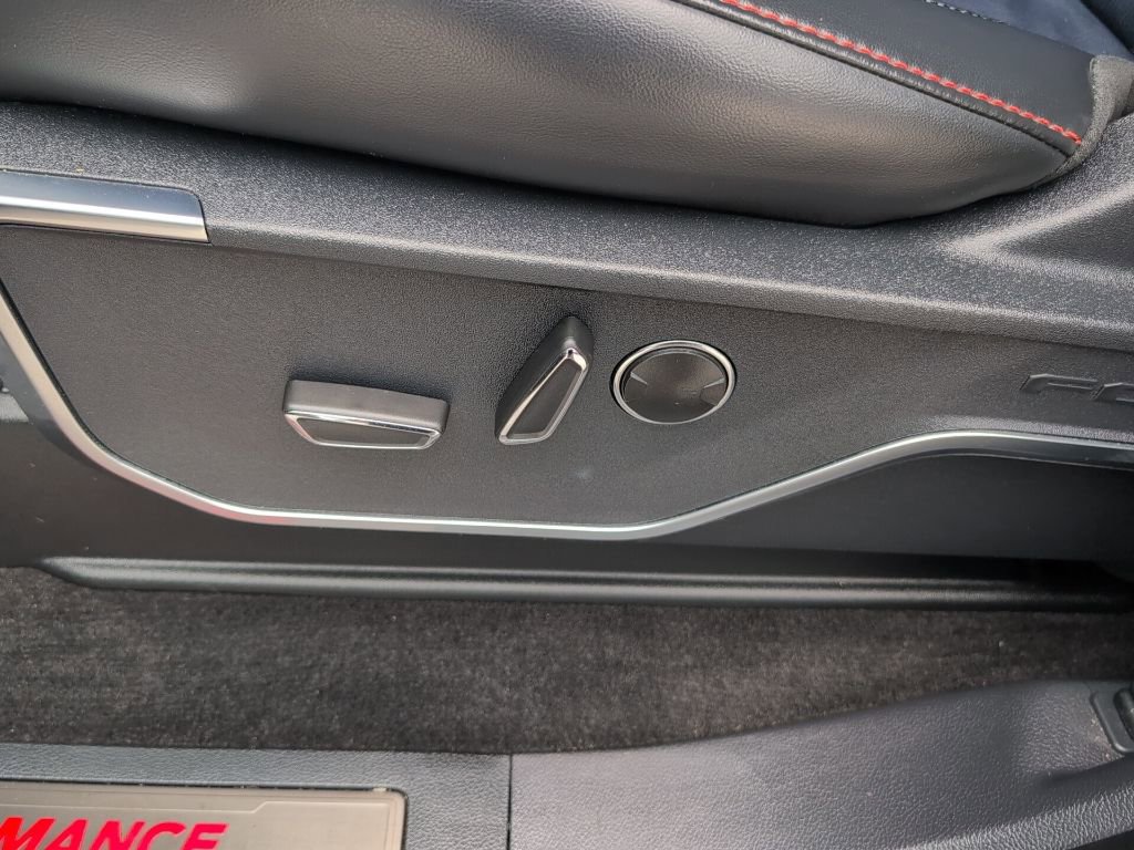 Certified 2022 Ford F150 Raptor w/ Equipment Group 801A High image 10