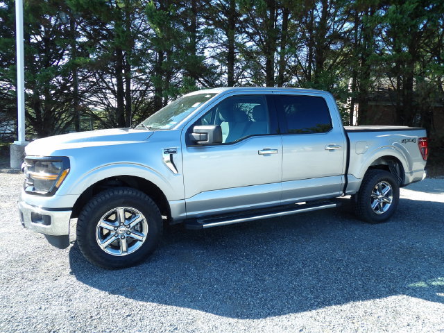 Certified 2025 Ford F150 XLT w/ Equipment Group 301A Standard AWD/4WD image 1