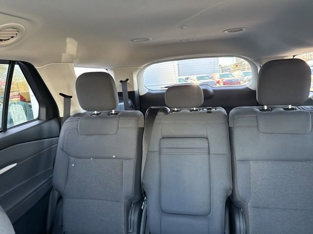 Certified 2025 Ford Explorer Active image 28
