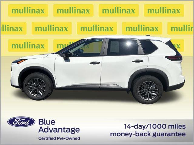 Used 2024 Nissan Rogue S image 4